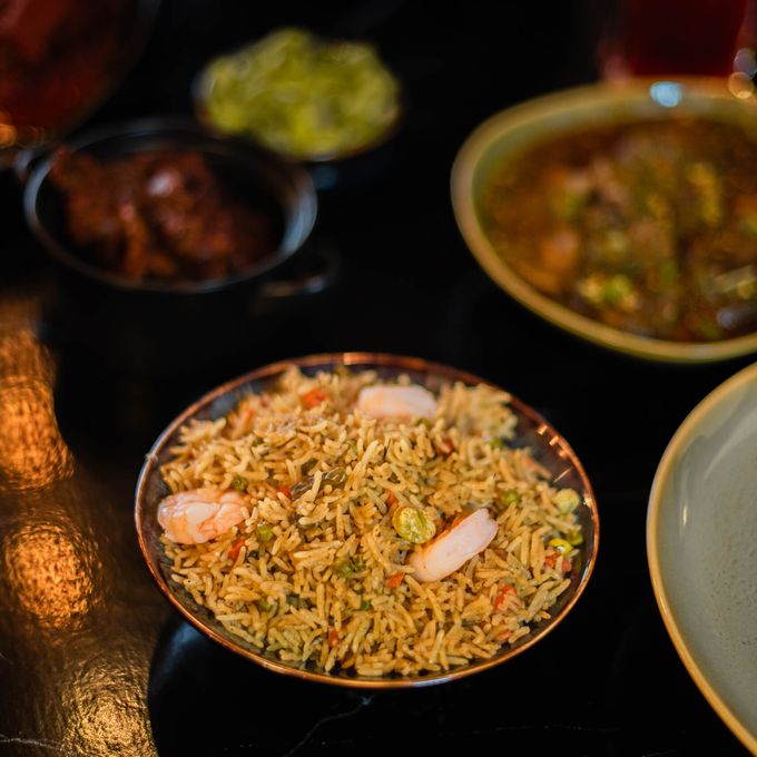 Fried rice with prawns and peppers